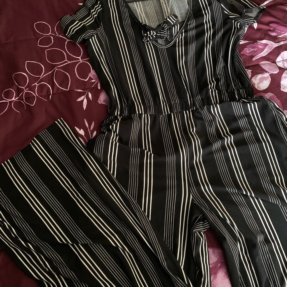 Black and striped jumpsuit with pockets